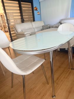 White Glass Dining Room Table and Chairs - Extendable