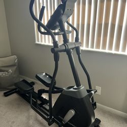 Elliptical Trainer 