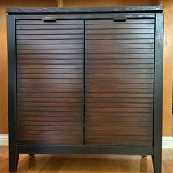 Small Cabinet/bookcase