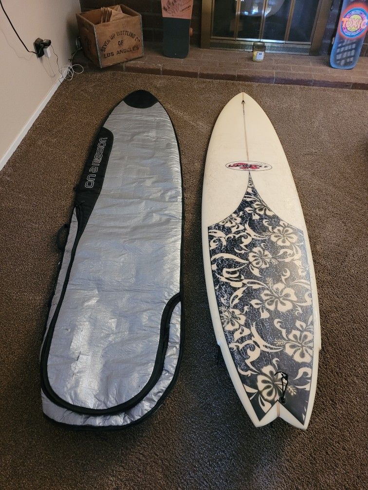 Surfboard 7'8