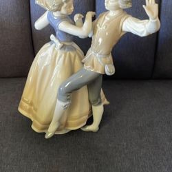 Lladro Dancing The Polka Figurine