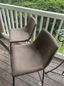 2 Leather bar chairs