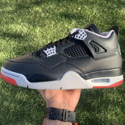 Nike Air Jordan Retro 4