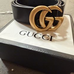 “Gucci Double G Marmont Belt Black Leather Size 85/34 Antique Gold Buckle w/ Box & Dust Bag”