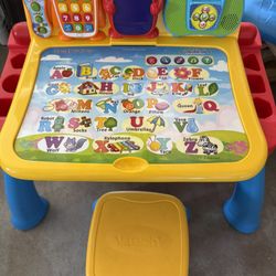 Vtech Touch and learn activity desk deluxe