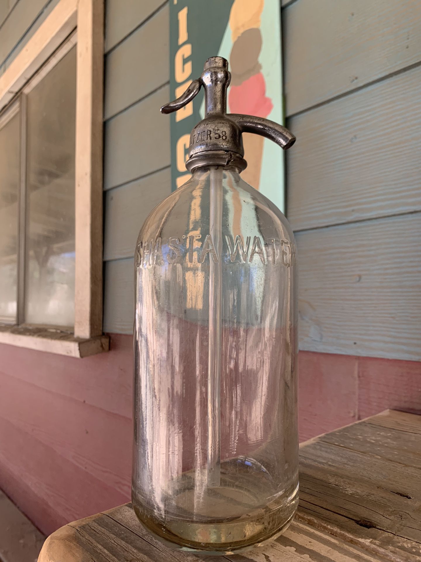 Vintage Seltzer Bottle Shasta Great Condition