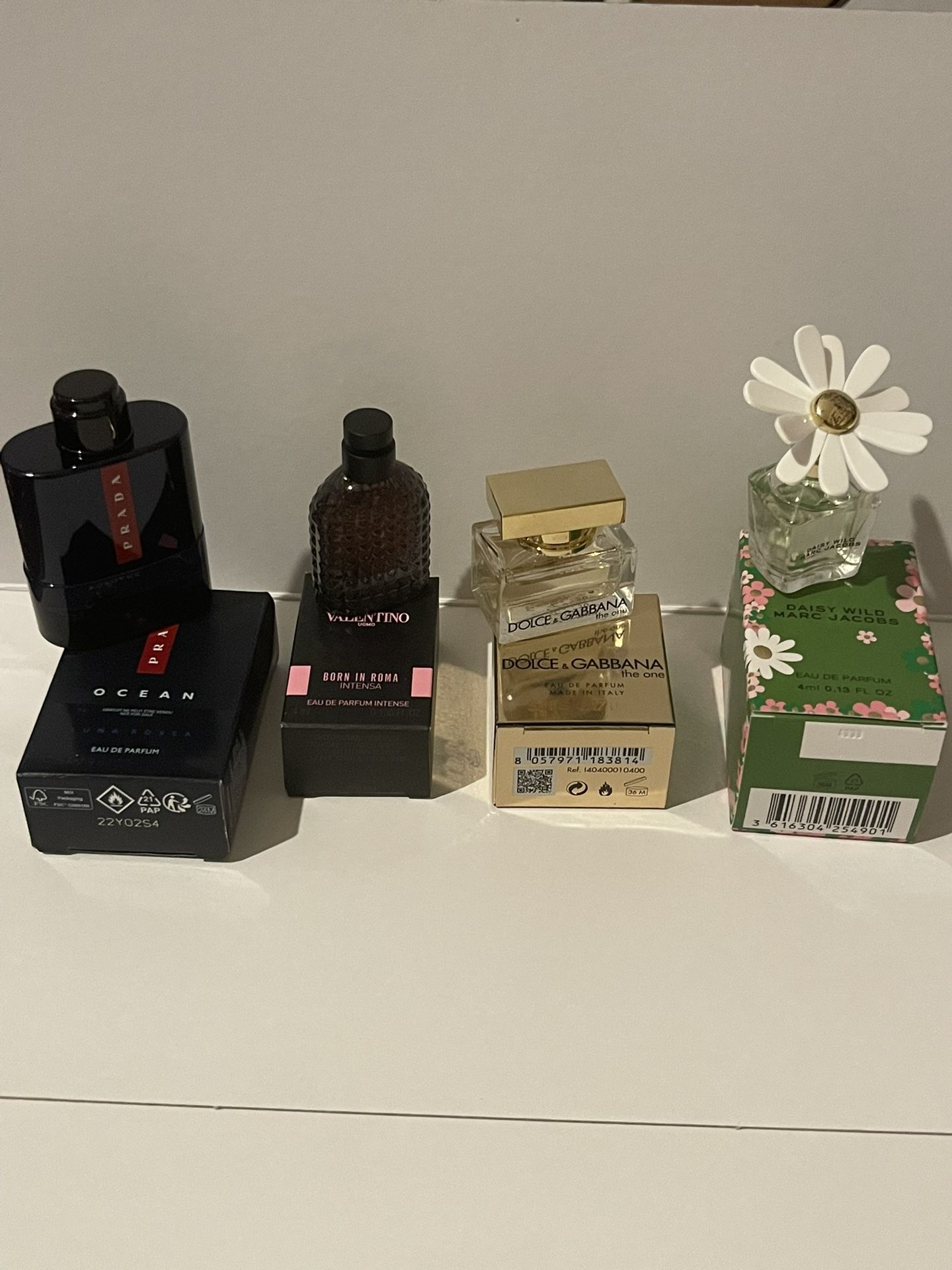 PERFUMES 
