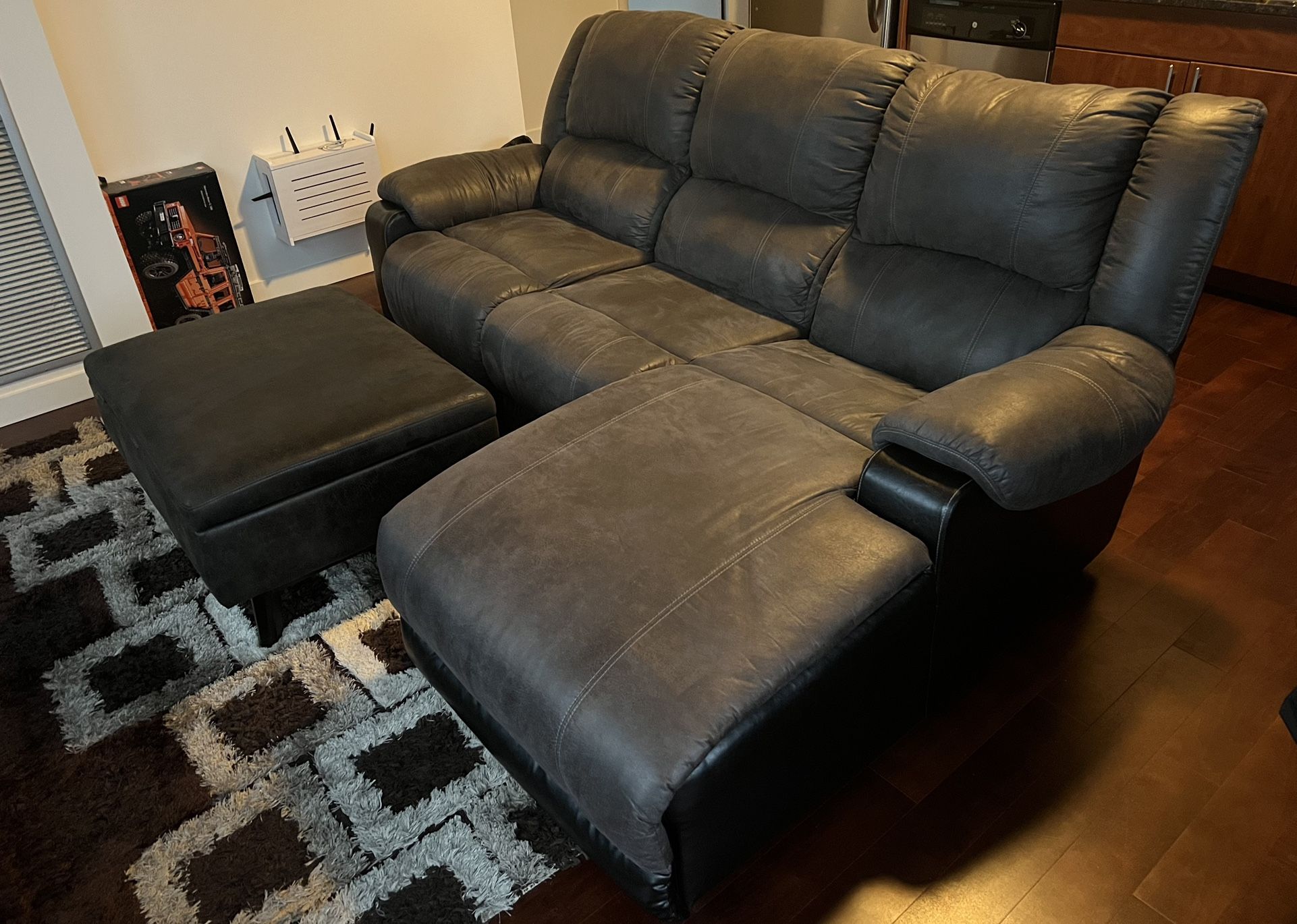 Ashley Furniture Recliner Couch Sofa And Ottoman
