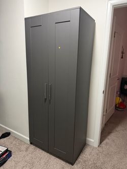 Wardrobe Closet
