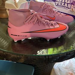 Air zoom cleats size 7