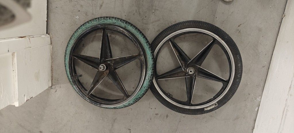 Vintage Set 1990's Old School 20" BMX Five Spoke Mag Bicycle Wheels