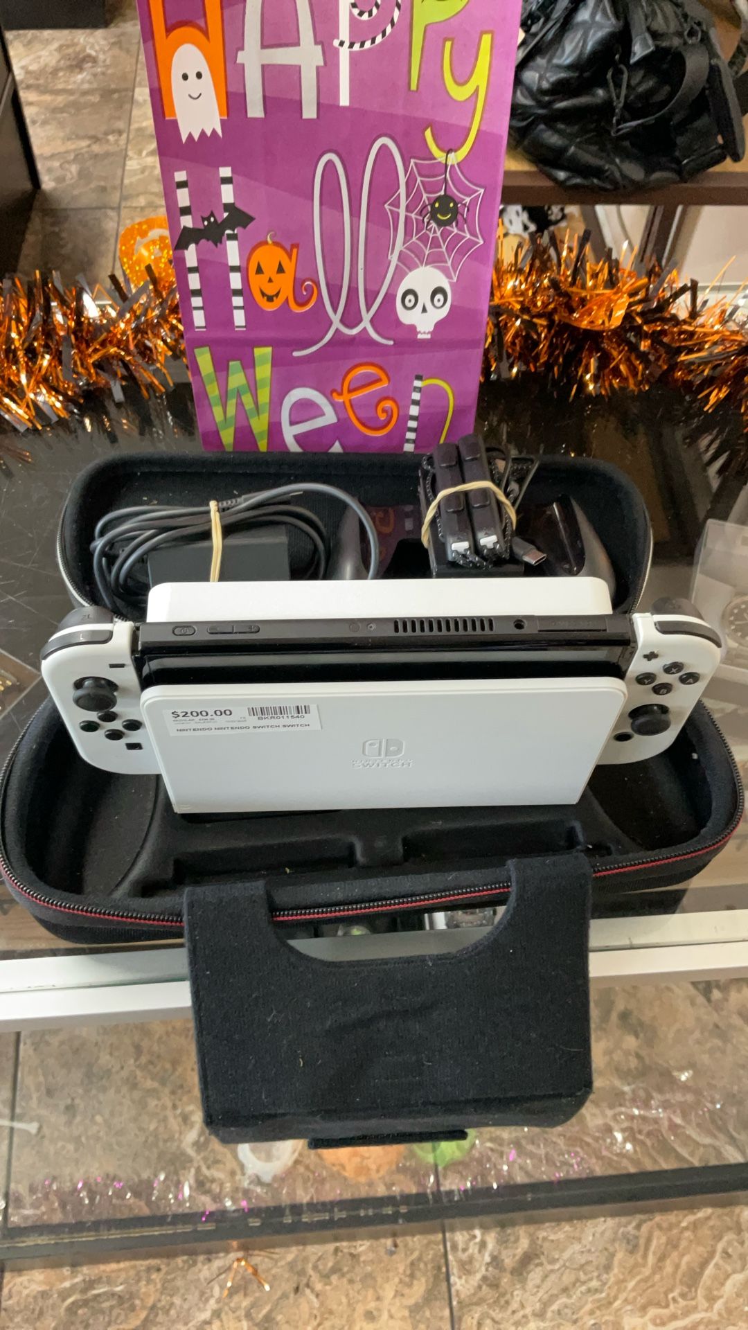 Nintendo Switch Console