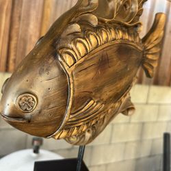 Wood Fish Statue Decoration