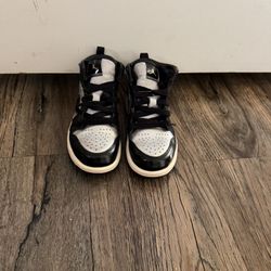 Toddler Jordan 1’s Size 13C