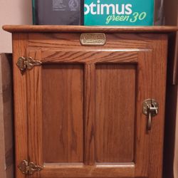 Nightstand / End Table