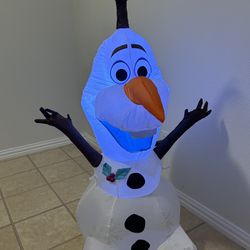 Inflatable Olaf 