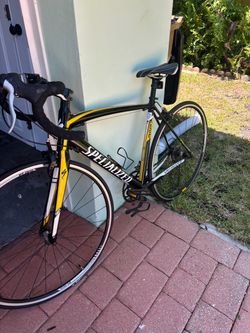 Specialized Allez Road Bike 54 cm