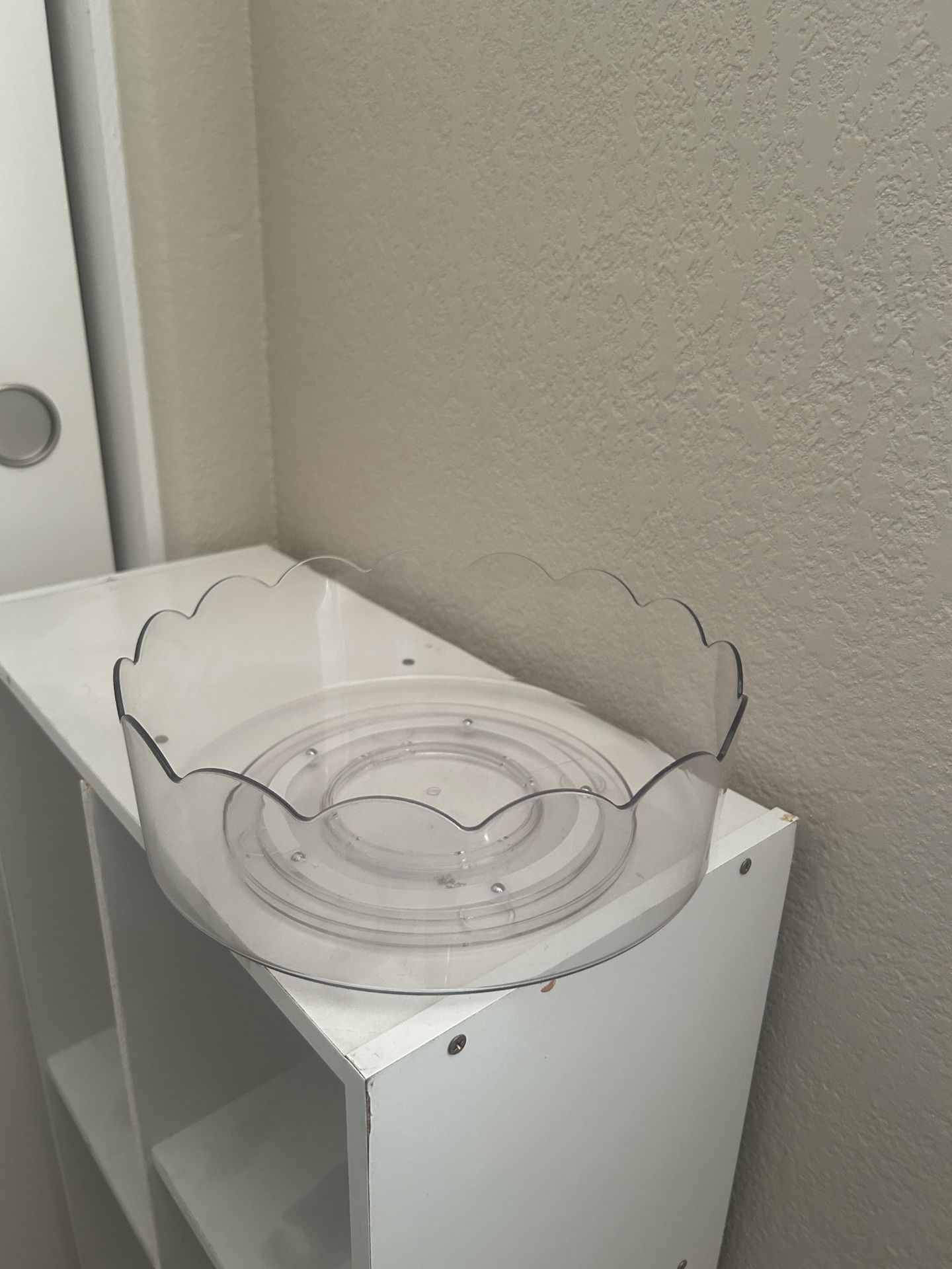 White Organizer