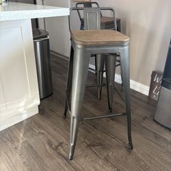 Bar Height Barstools 