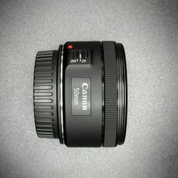 Canon Nifty 50 F1.8