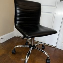 Black Leather Armless Office Chair Desk Chair with Wheels