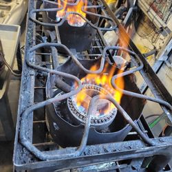 vendo parrilla con  3 quemadores 