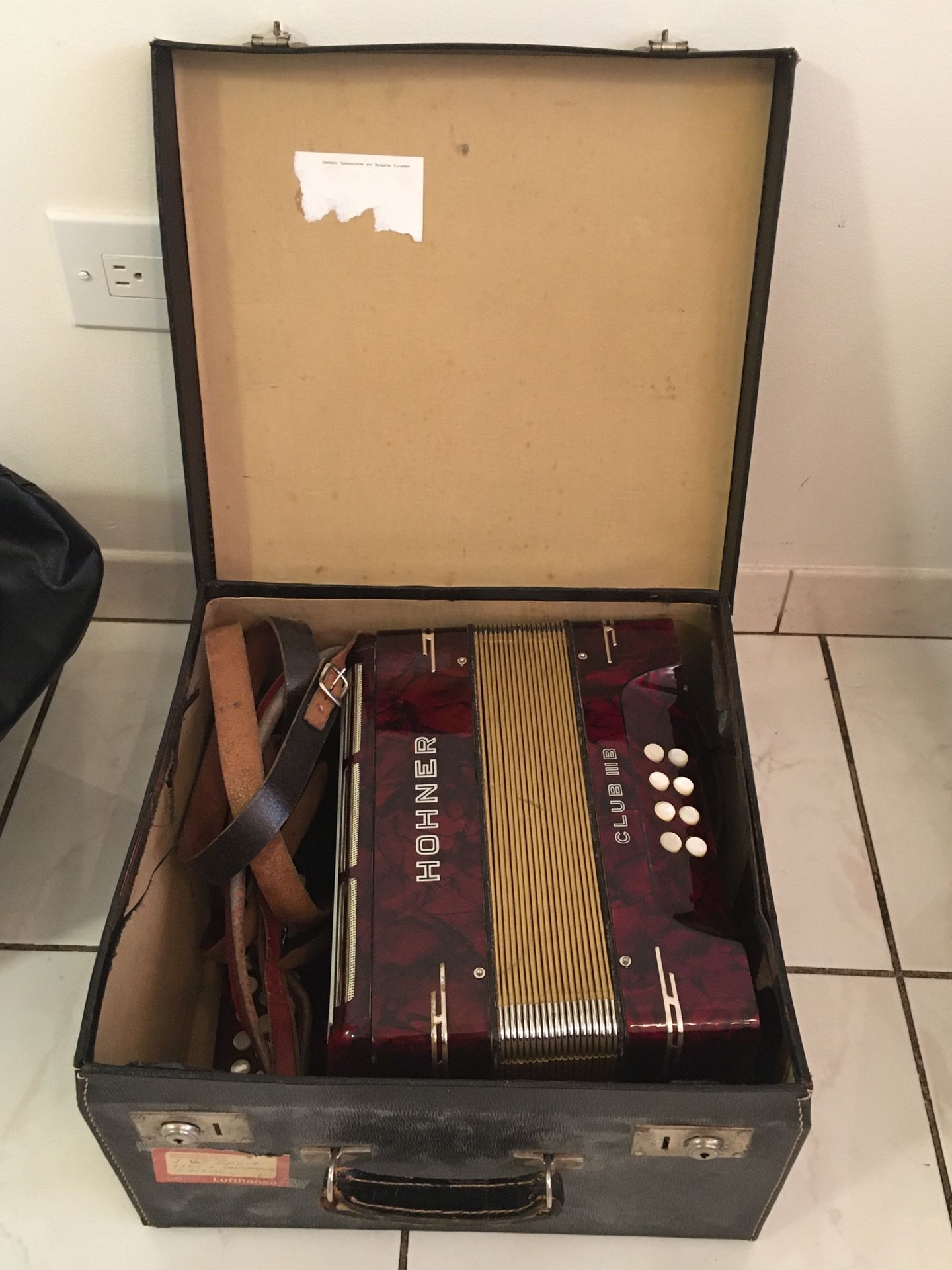 Hohner Club III B Accordion