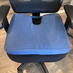 Coccyx Therapeutic Pillow
