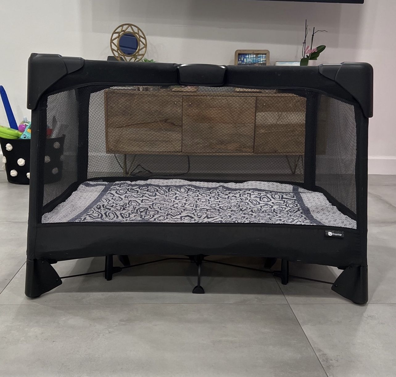 Moms Breeze Plus Playpen With Removable Bassinet, Changing