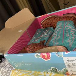 Women’s Western Boots 