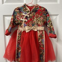 Girls Dresses - 4/5T