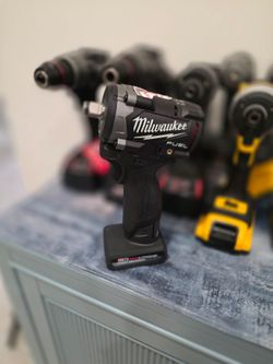 M12 FUEL 12V Lithium-Ion Brushless Cordless Stubby 1/2 in. Impact Wrench (Tool-Only)