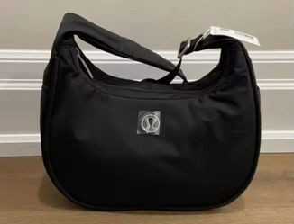 Lululemon Shoulder Bag 4L