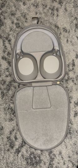 Sony WH-1000XM5 Wireless Noise Canceling Headphones