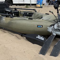 Hobie Mirage Outback Camo Kayak w/Tons Of Extras