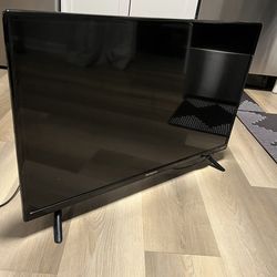 32” Westinghouse Roku Tv