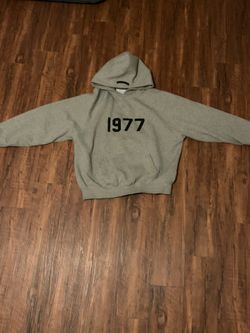 Essential Hoodie 1977