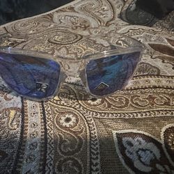 Oakley Mirrored Sunglasses NEW IN CASE