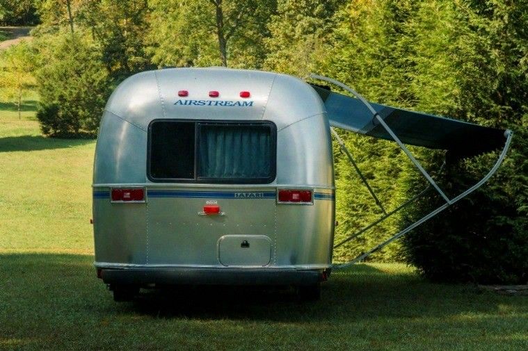 1999 Trailer Dinette 6 Sleep Safari