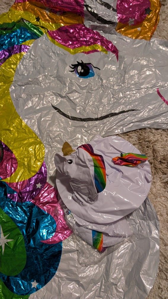 Unicorn Balloon And 3 Small Drink Floaties