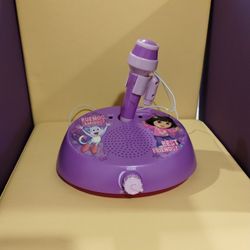 Dora explorer Viacom speaker microphone
Tested and works. Great shape. Normal wear. MP3