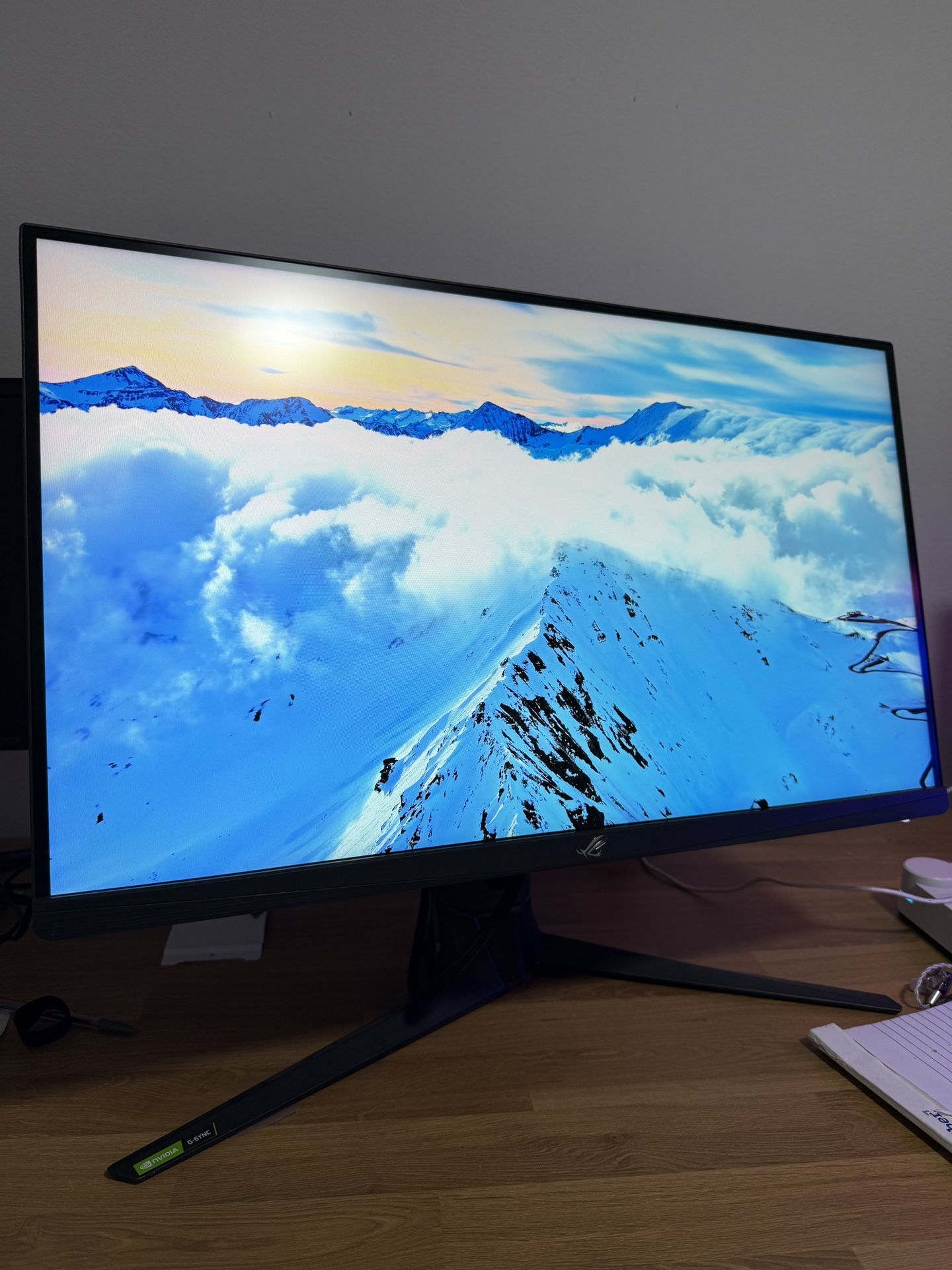 Asus 1440p (2k) ROG Swift XG27AQM 27” 270Hz WQHD Gaming Monitor - Excellent Condition