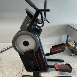 Pro Form Hit Machine 
