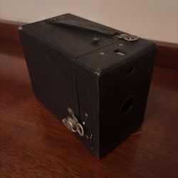 Vintage No. 2 Cartridge Hawk - Eye/Model C Camera