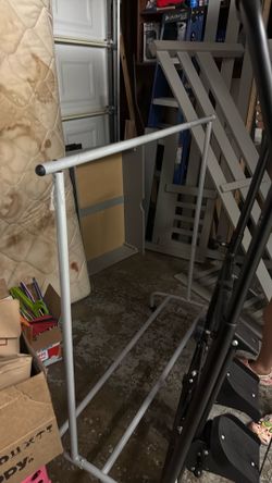 Clothes rack