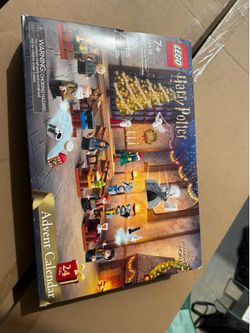LEGO 76438 Harry Potter 2024 Advent Calendar 301 Pcs 24 Days Christmas Holiday