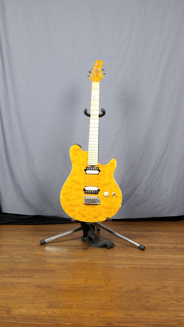 OLP Electric Guitar for Sale in Los Angeles, CA OfferUp