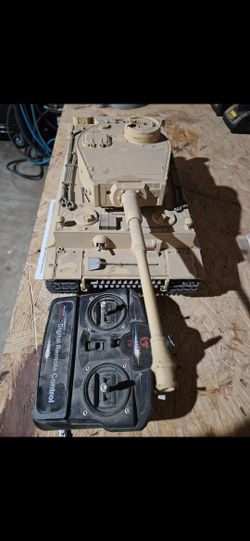 Airsoft Battery Remote Control Tank