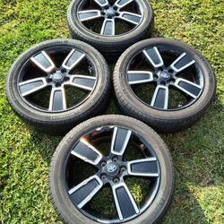 CAMRY 18" RIMS AND MICHELLIN TIRES , THEY'VE PLENTY OF LIFE LEFT, THEY CAME OFF MY CAMRY 5X114.3 SAME AS 5X4.5 BOLT PATTERN 