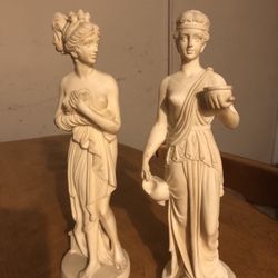 2 Greek Mythology statues  perfect condition 